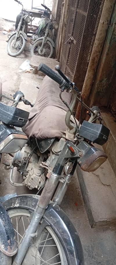 super power bike 2005 model
