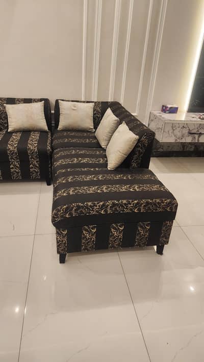 Slightly used almost new brand new foam and cusions
