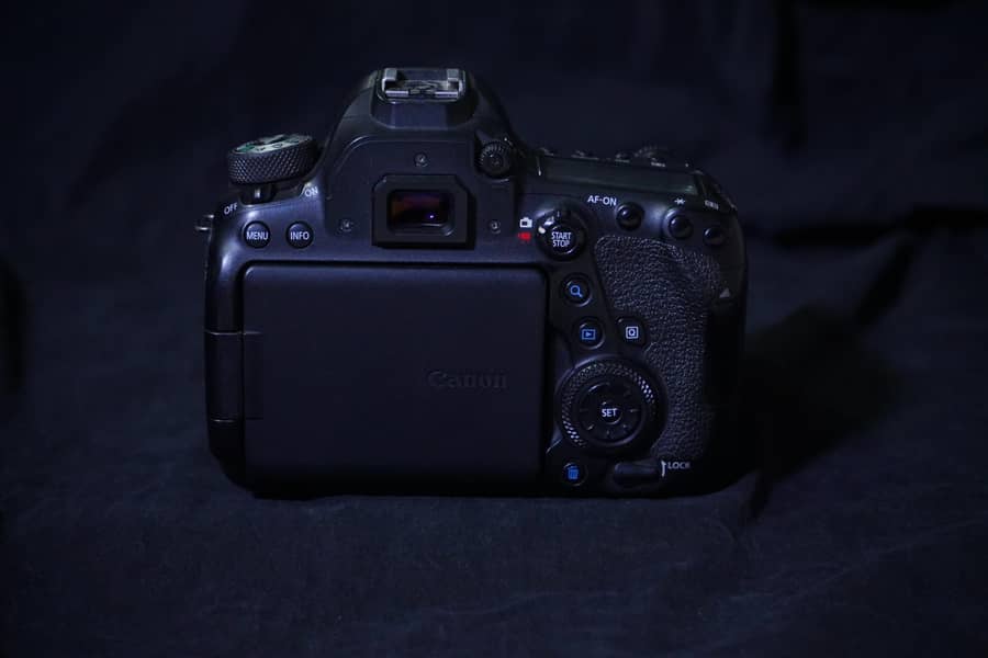 6d markii 8