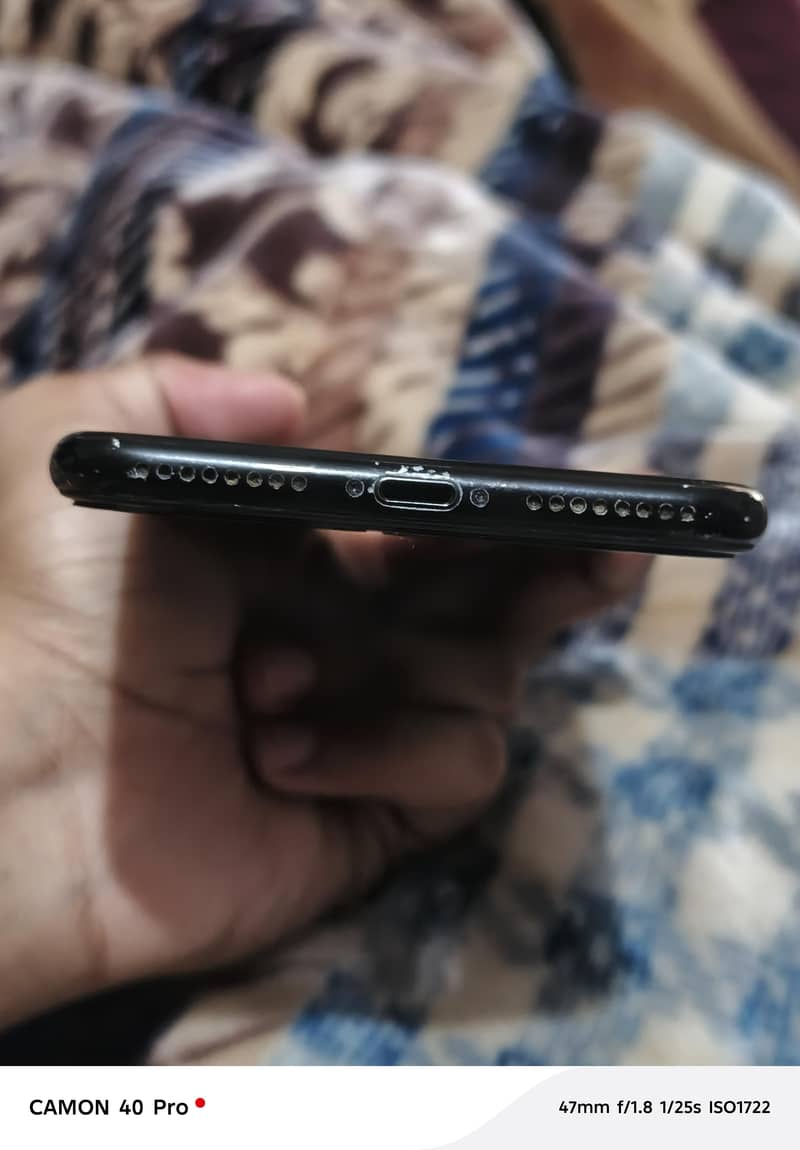 Apple iPhone 7 Plus 3