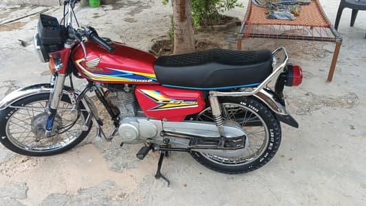 CG125