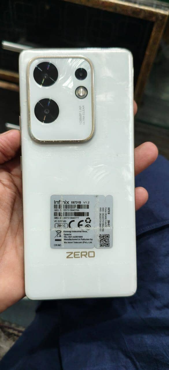 Infinix Zero 30 1