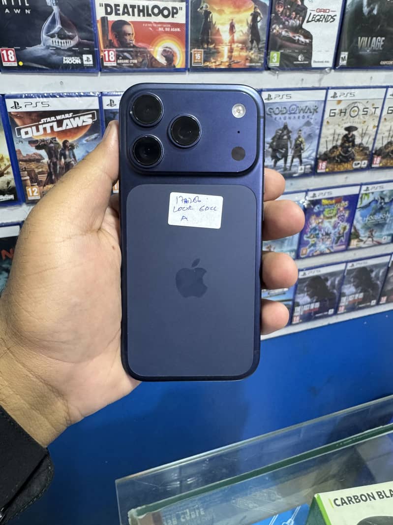 Apple iPhone 17 Pro 0
