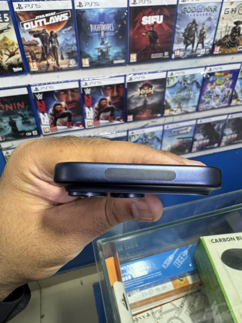 Apple iPhone 17 Pro 4