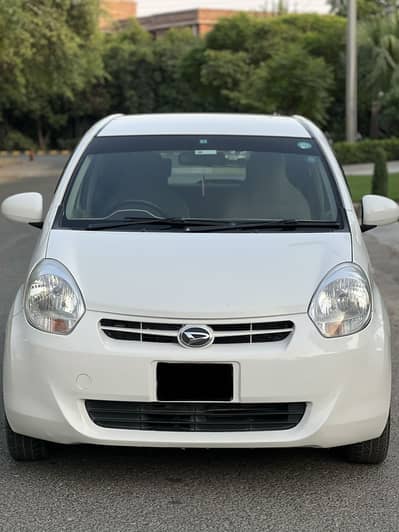 Daihatsu Boon 2010