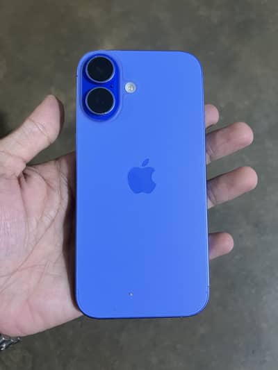 Apple iPhone 16