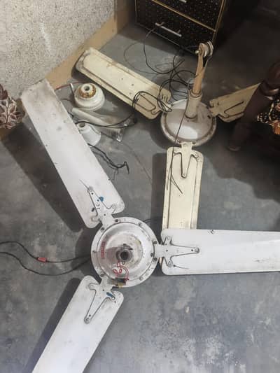 2 ceiling fan for Sale