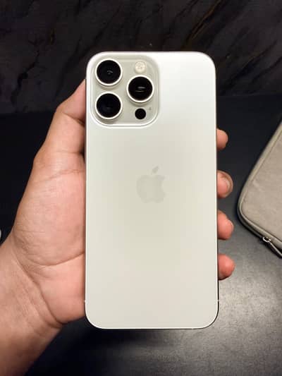 Apple iPhone 15 Pro Max