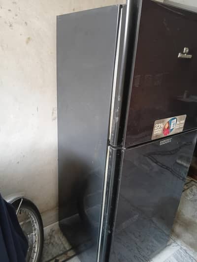 dawlance refrigerator