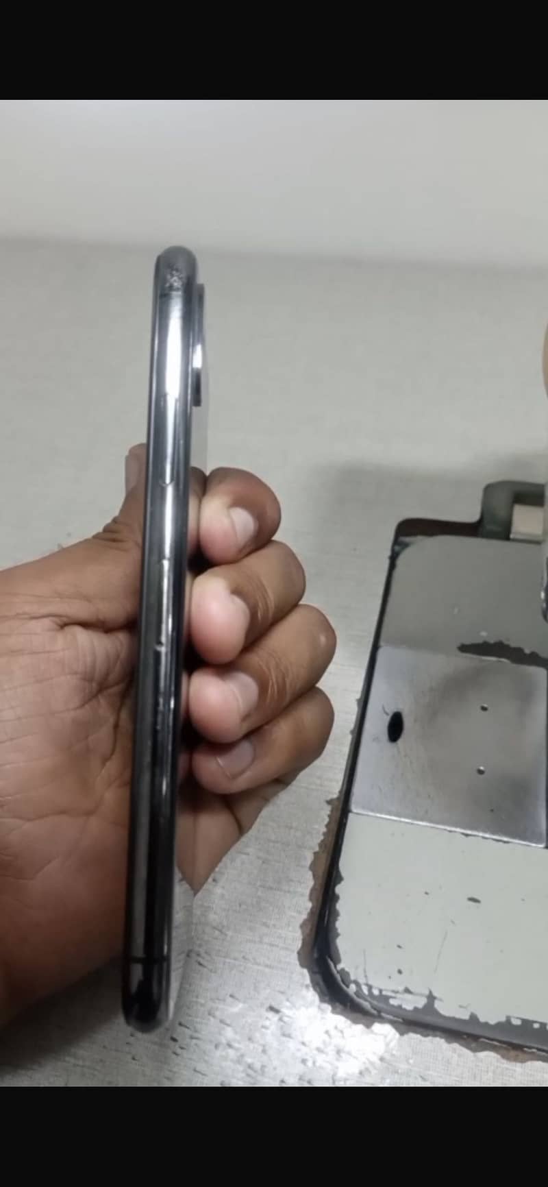 Apple iPhone X 0