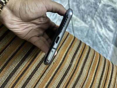 One Plus 7T Pro
