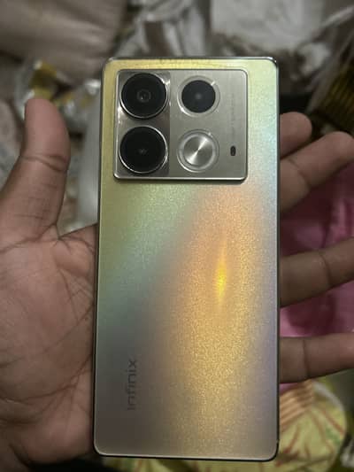 Infinix Note 40