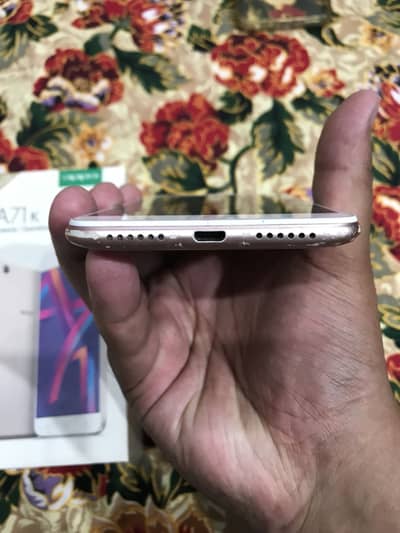 OPPO A71