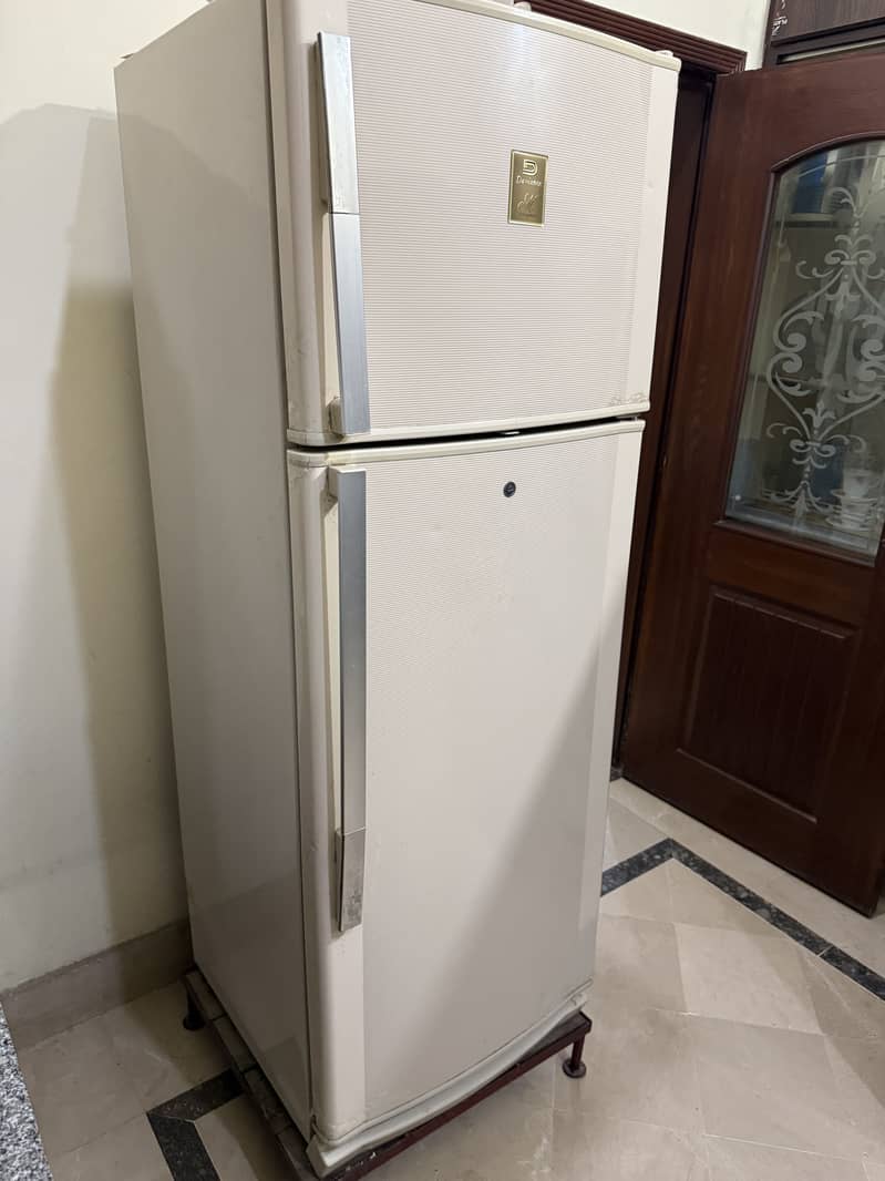 Dawlance refrigerator 1