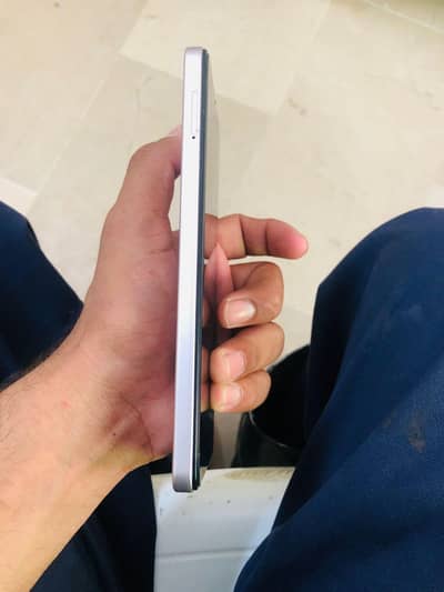 Vivo Y04
