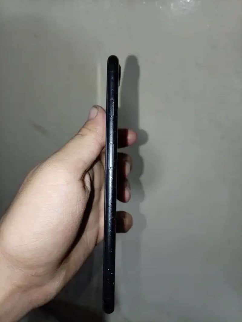 Apple iPhone 7 Plus 4