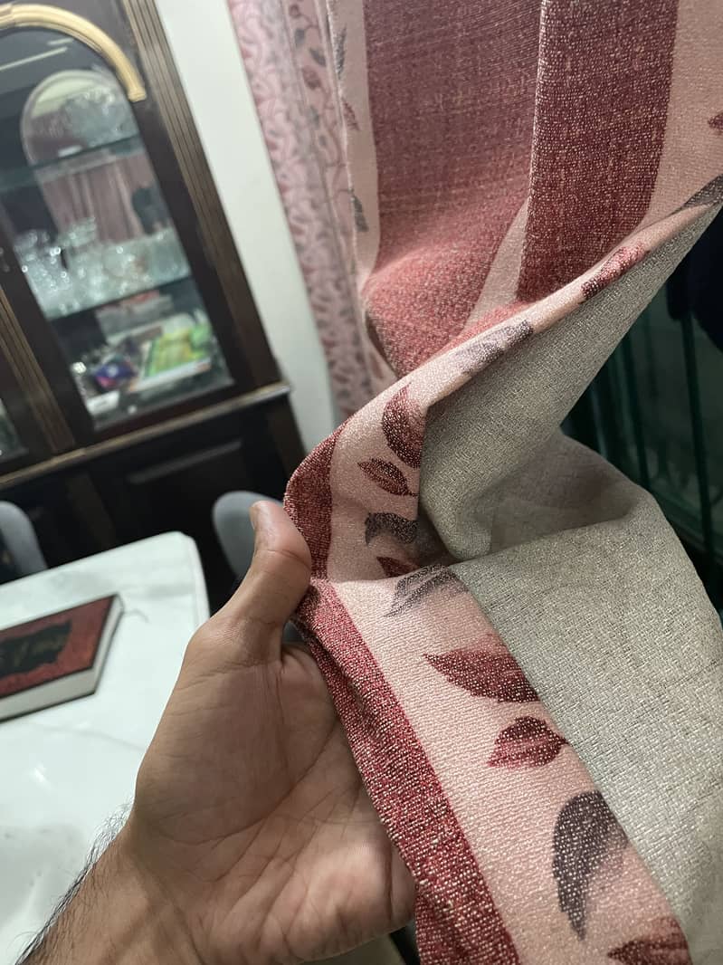 Curtain / parday 0
