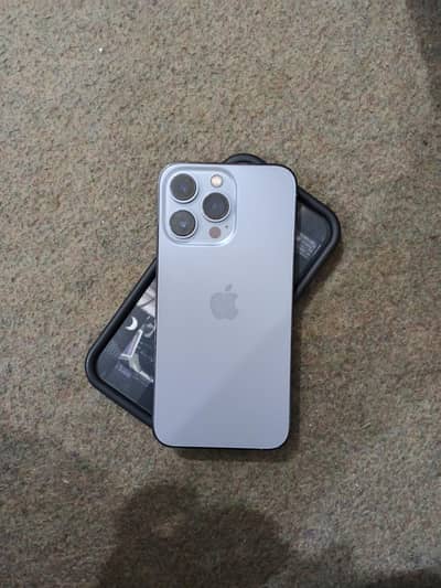 Apple iPhone 13 Pro