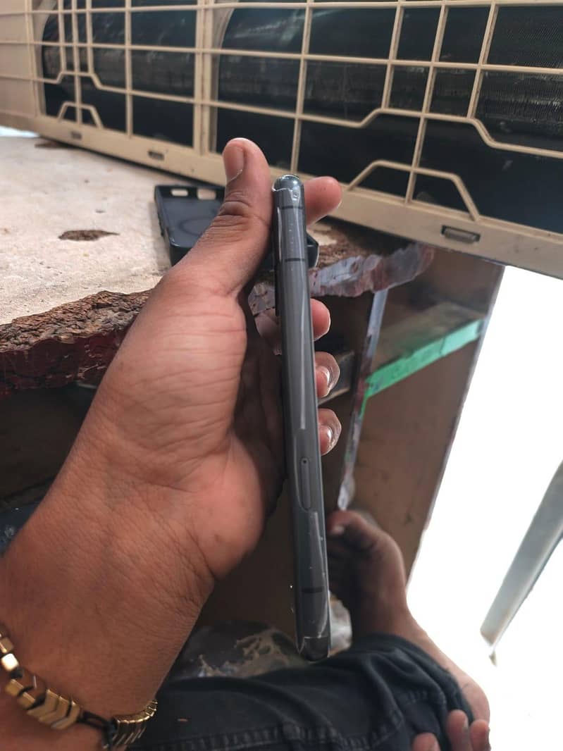 Google Pixel 7a 3