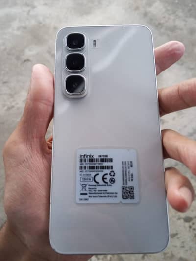 Infinix Hot 60i
