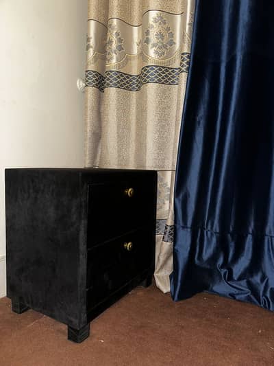 King size bed wardrobe side tables with two chairs and table