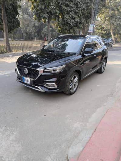 MG HS 2021