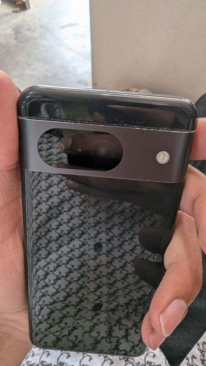Google Pixel 8 0