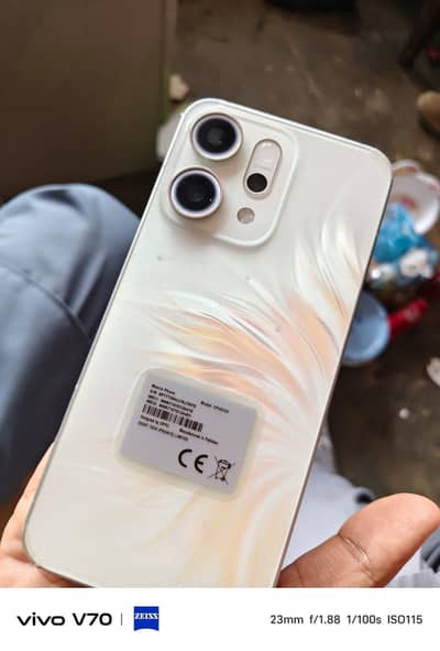 OPPO Reno 14
