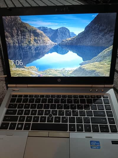 HP laptop i7-2670QM