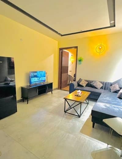 Daily basis, and weekly basis, One bedroom fully furnished luxury apartments available for rent Gulberg greens Islamabad
