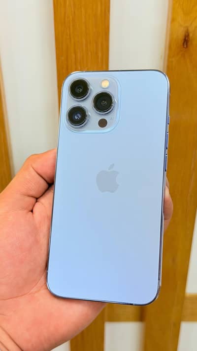 Apple iPhone 13 Pro