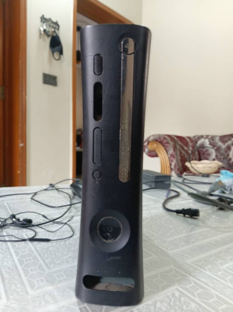 X box 360 4