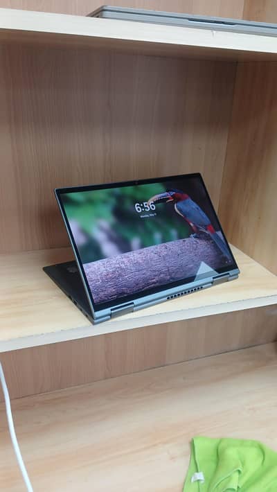 Lenovo X1 Yoga | i7 11th | 32/512 | Touch x360 | Metal body