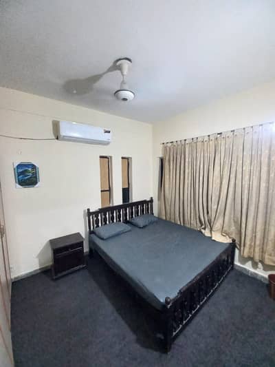 G11PHAFRINSHED FLAT FOR RENT PRIME LOCTION AVALIABLE BACHLER AND FAMLIY