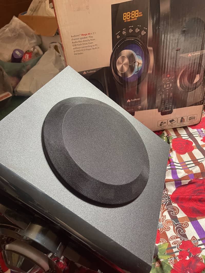 Audionic Mega 40 3