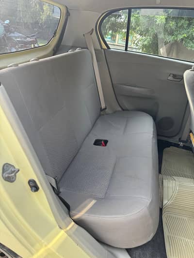 Daihatsu Mira 2016