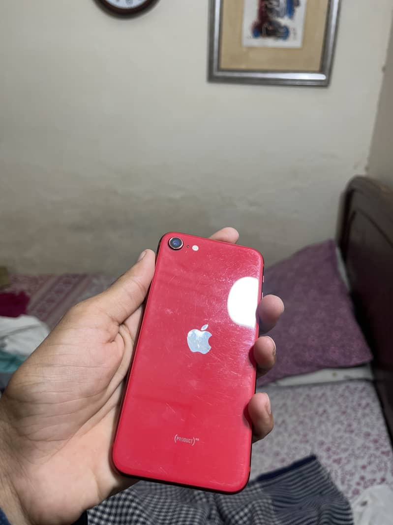 Apple iPhone SE 7