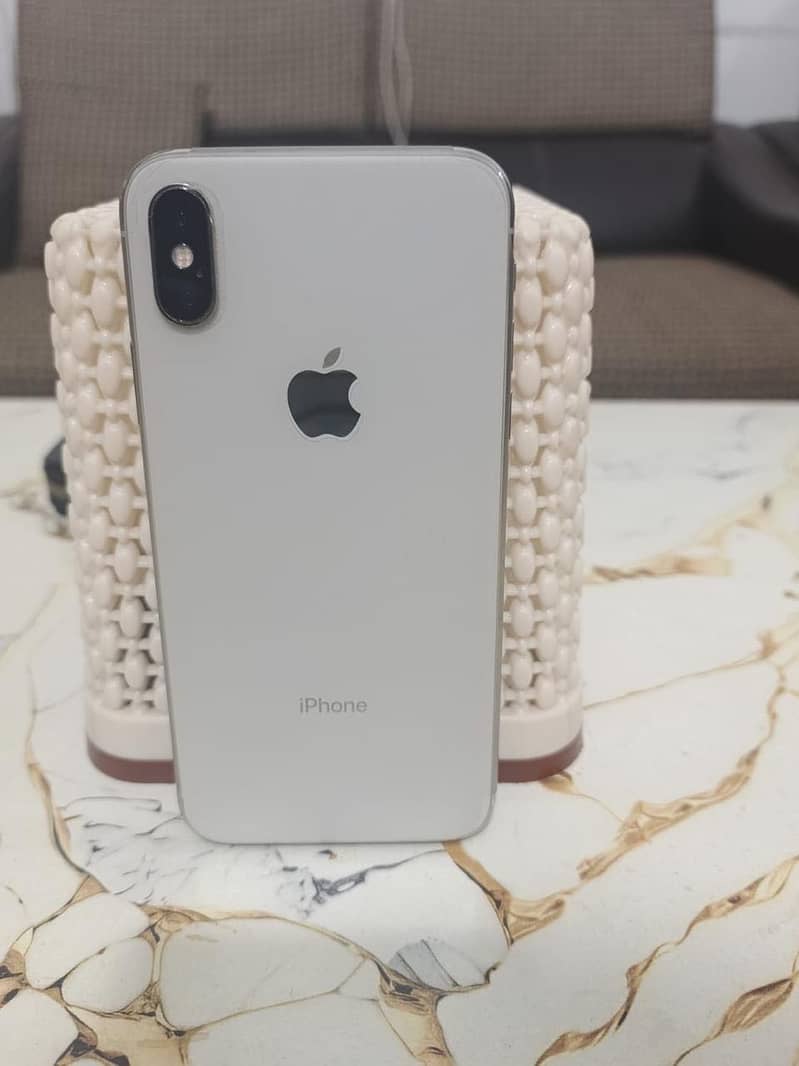 Apple iPhone X 0