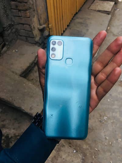 Infinix Hot 11 Play