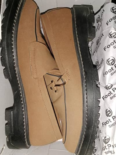 Clarks Men's Loafer Shoes | Beige | Size 43 | New