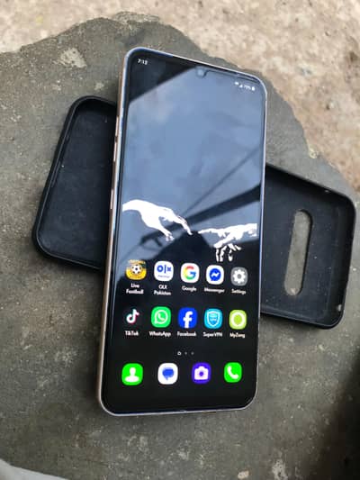 LG V60 ThinQ 5G . ALL OK . . . Urgent SALE