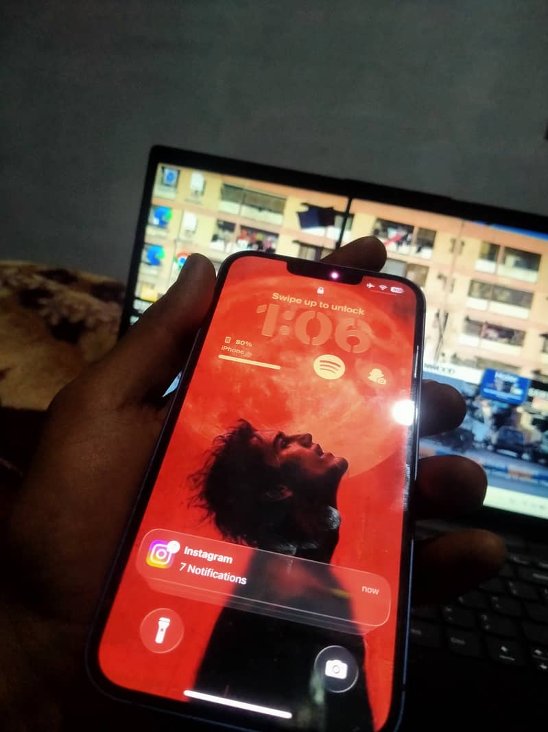 Apple iPhone 13 1