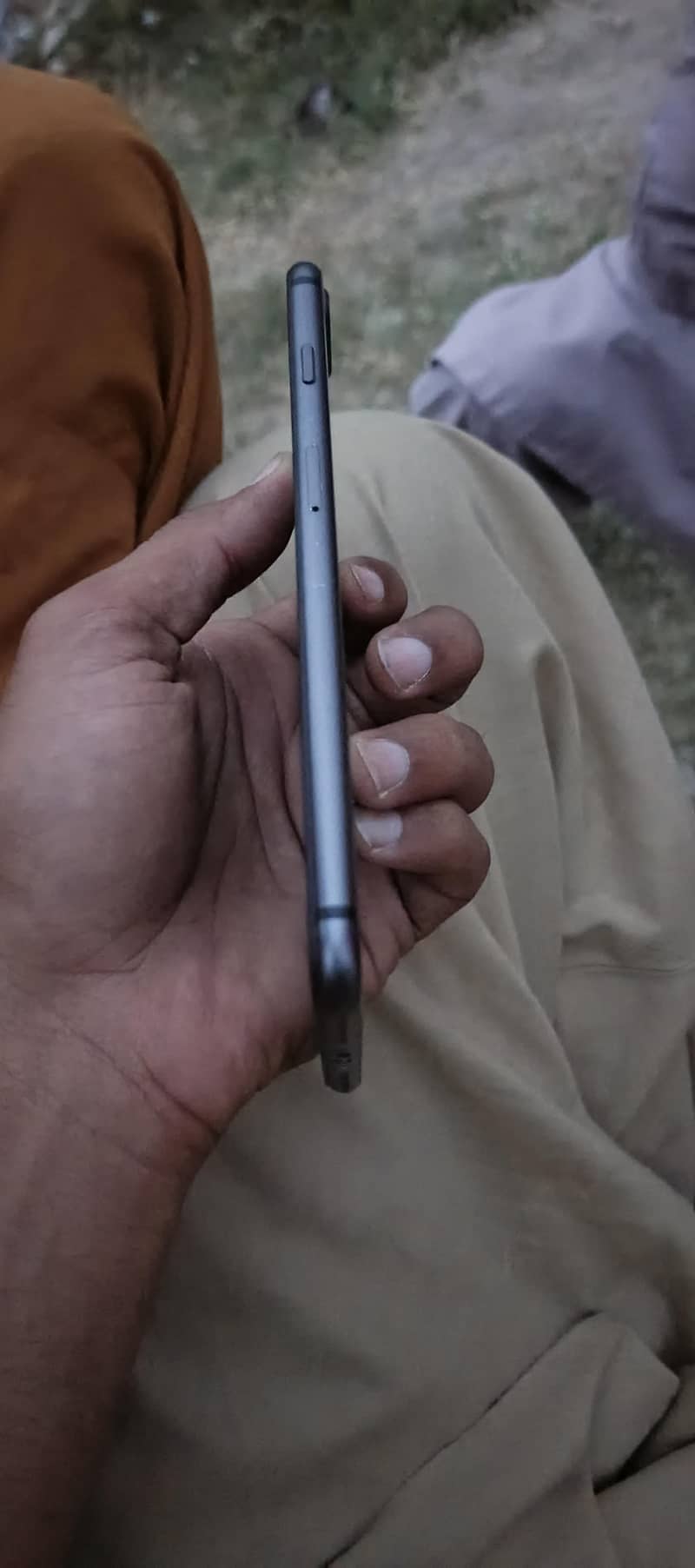 Apple iPhone 8 Plus 1