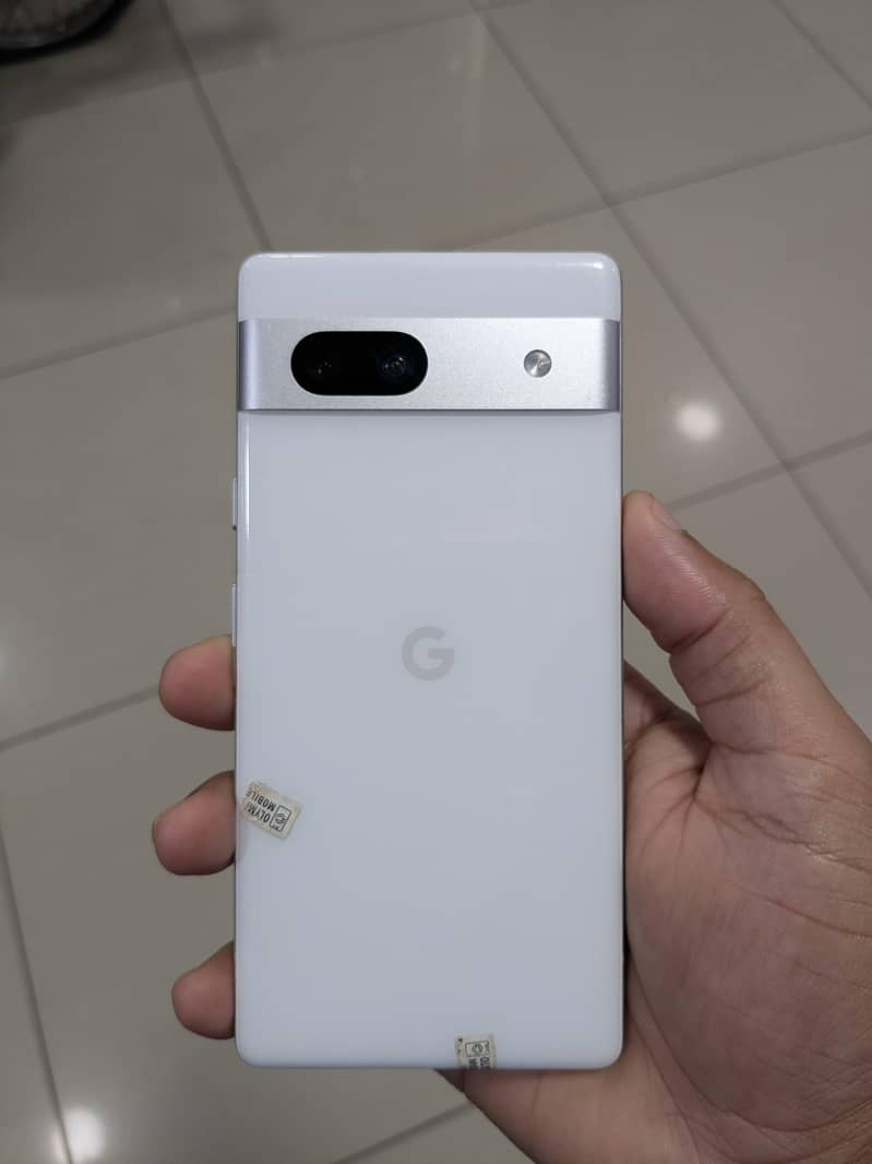 Google Pixel 7a 2