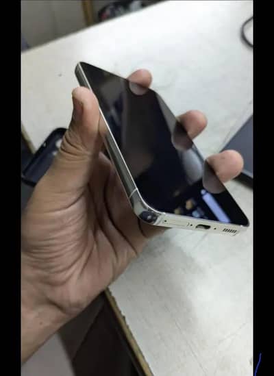 Samsung Mobile S23