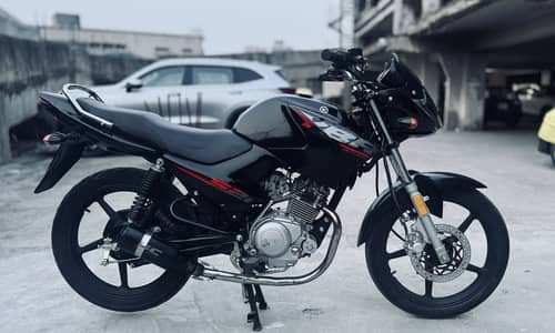 Yamaha YBR 125 2024