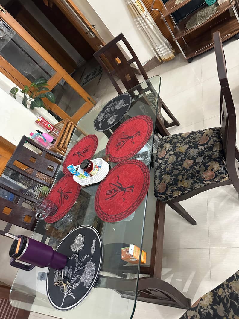 Dinning Table 0