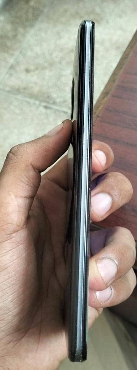 Sharp Aquos Zero 2 2