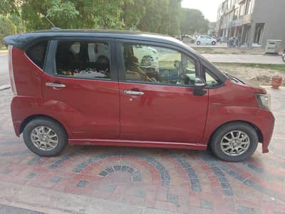 Daihatsu Move 2015
