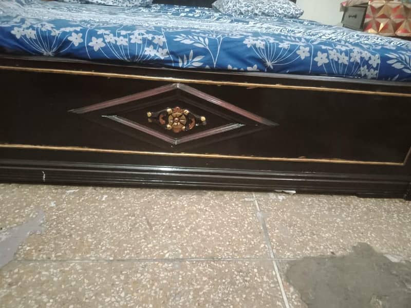 king bed 2